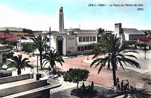 Ain-El-Turck - Place de l'Hotel de Ville - 1952